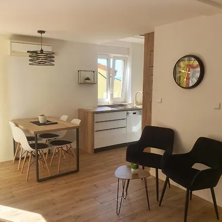 Apartmán Maslina *