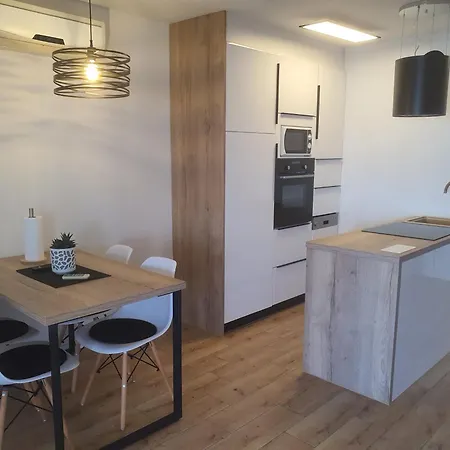 Apartment Maslina Crikvenica