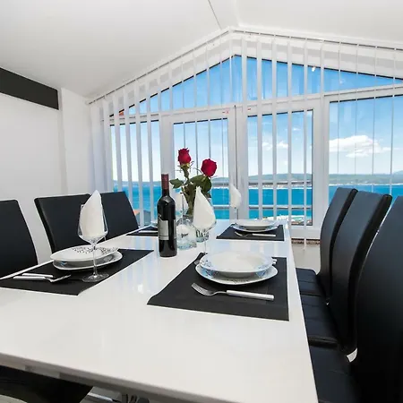 Maslina Apartament *