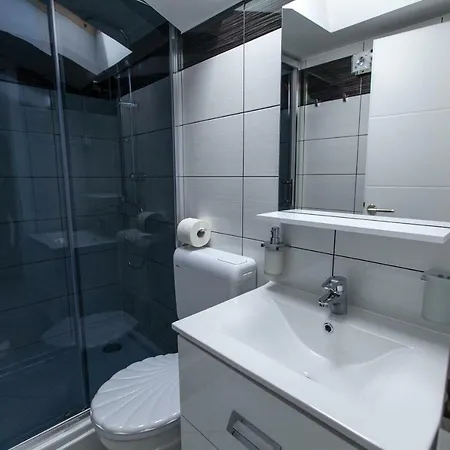 Maslina * Crikvenica