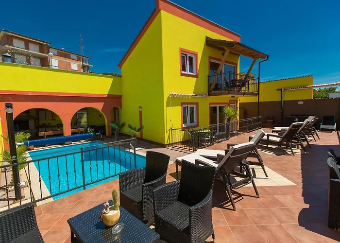 Maslina * Crikvenica